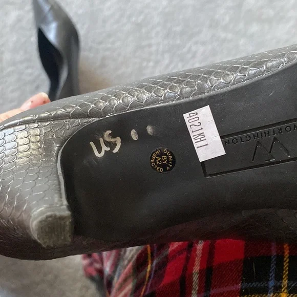 Worthington heels gray a snake leather look size 9 - Picture 7 of 9
